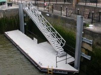 Self Levelling Gangway